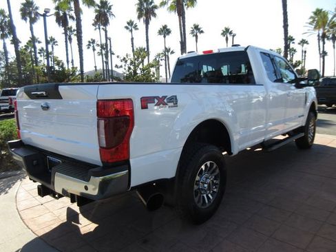 Certified 2022 Ford F350 Lariat w/ Lariat Value Package image 4