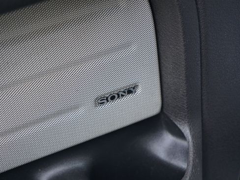 Used 2013 Ford F150 FX4 w/ Luxury Equipment Group AWD/4WD image 16