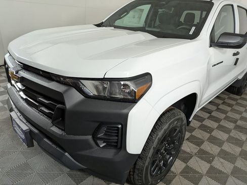 New 2026 Chevrolet Colorado W/T w/ WT Custom Package AWD/4WD image 12