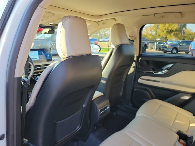 Used 2025 Lincoln Corsair AWD w/ Equipment Group 101A image 29