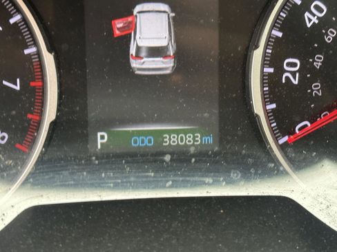 Certified 2021 Toyota RAV4 XLE Premium FWD image 13