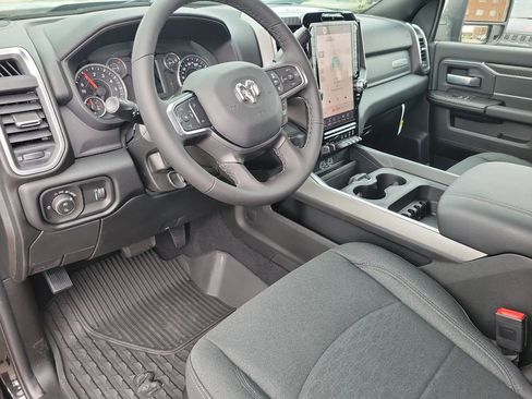 New 2026 RAM 2500 Big Horn AWD/4WD image 23