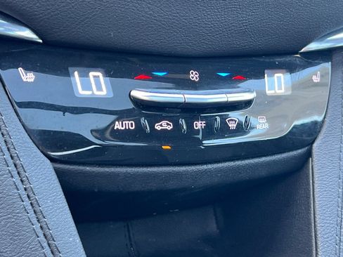 Used 2024 Cadillac XT5 Premium Luxury FWD image 29