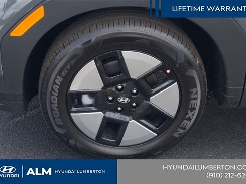 New 2026 Hyundai Santa Fe SE image 12