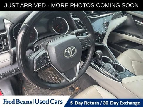 Used 2019 Toyota Camry XSE FWD image 10