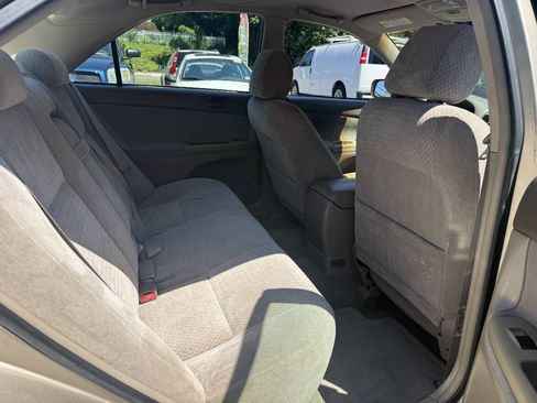 Used 2003 Toyota Camry LE FWD image 15