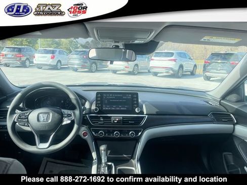 Used 2018 Honda Accord EX image 15