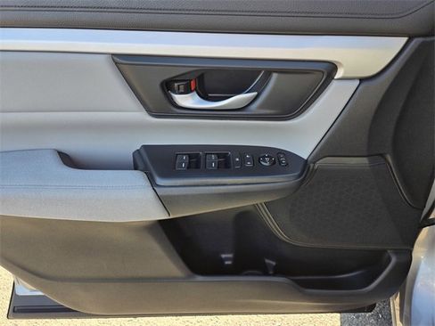 Used 2020 Honda CR-V LX image 20