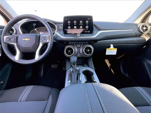 New 2026 Chevrolet Blazer LT w/ Convenience Package image 10