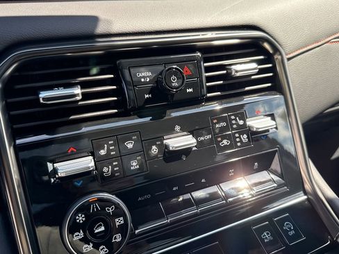 New 2026 Nissan Armada PRO-4X AWD/4WD image 18