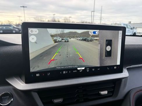 Used 2025 Ford Explorer ST-Line w/ Premium Package image 5