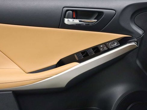 Used 2016 Lexus IS 200t image 16