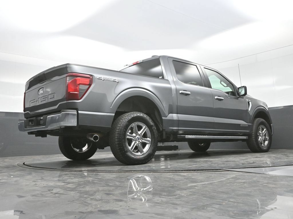 Used 2025 Ford F150 XLT w/ Equipment Group 301A Standard AWD/4WD image 24