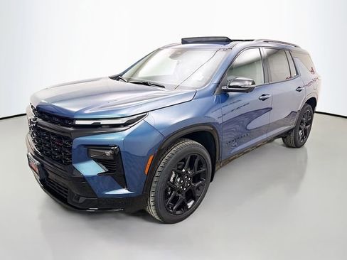New 2026 Chevrolet Traverse RS image 3
