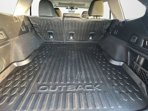 Used 2025 Subaru Outback Onyx Edition XT w/ Popular Package #2 image 42