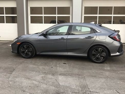 Used 2019 Honda Civic EX image 7