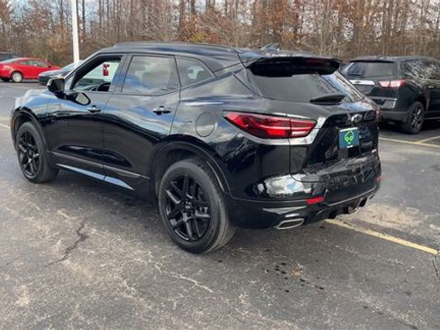 Used 2023 Chevrolet Blazer RS w/ LPO, Floor Liner Package image 6