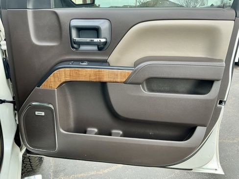 Used 2015 GMC Sierra 1500 SLT w/ SLT Crew Cab Value Package image 22