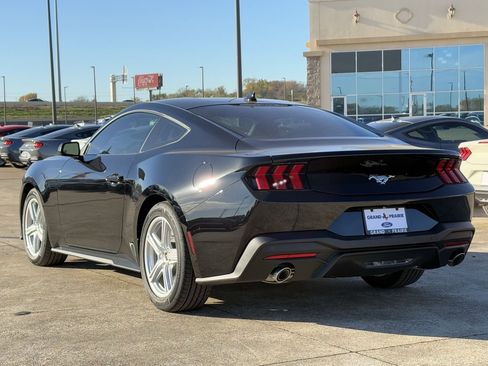 New 2026 Ford Mustang Coupe image 32
