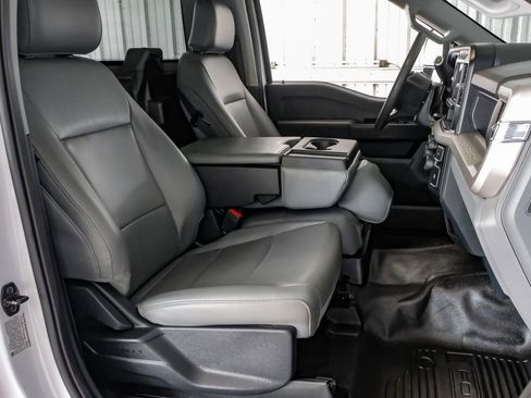 Used 2023 Ford F350 XL AWD/4WD image 29