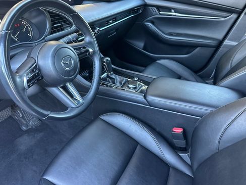 Used 2024 MAZDA MAZDA3 s FWD image 9