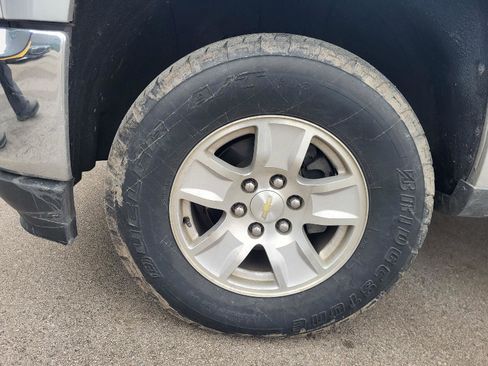 Used 2018 Chevrolet Silverado 1500 LT w/ All Star Edition image 15