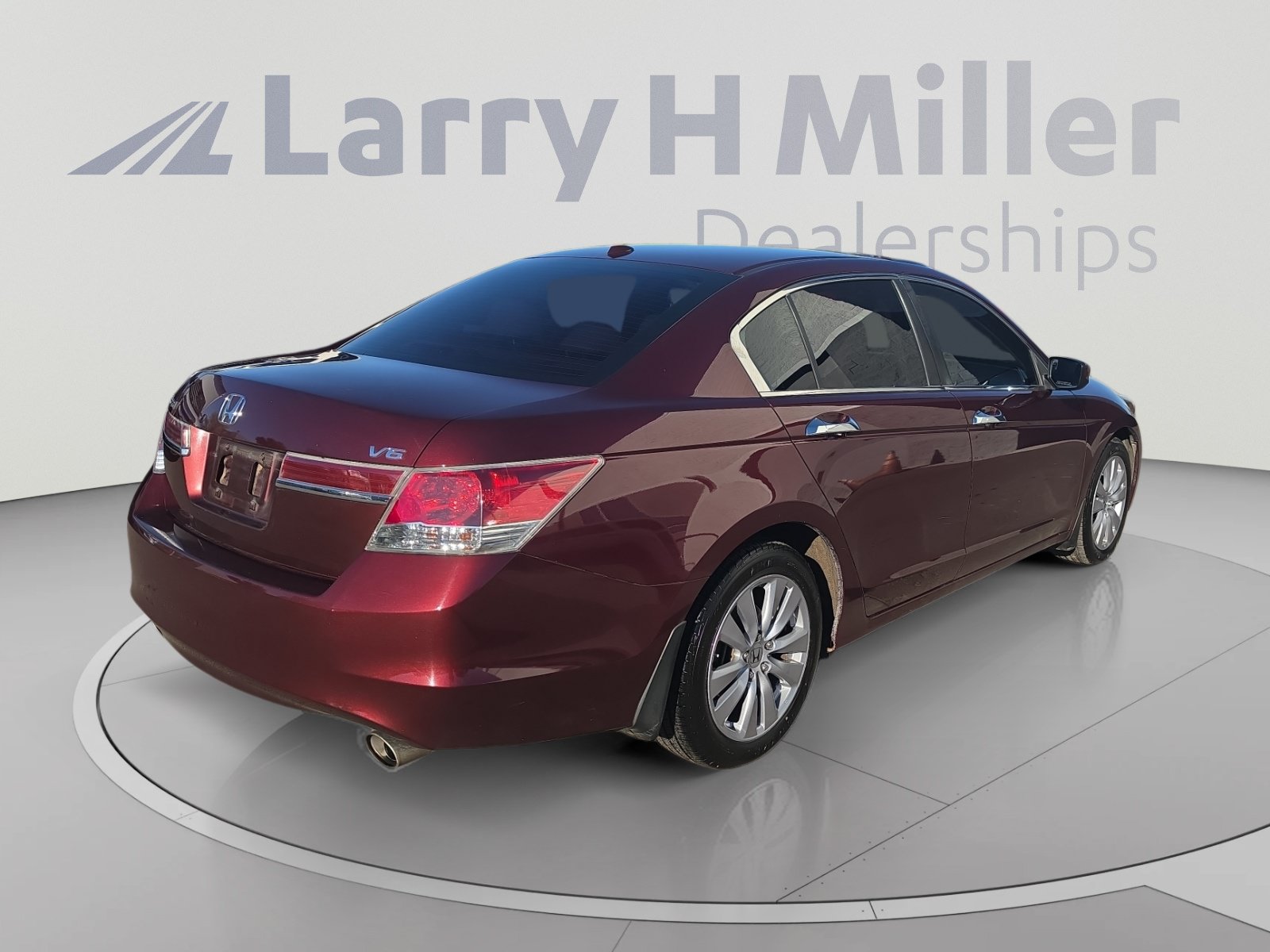 Used 2011 Honda Accord EX-L image 5