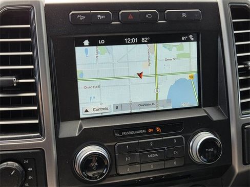 Used 2018 Ford F150 Platinum w/ Equipment Group 701A Luxury image 24