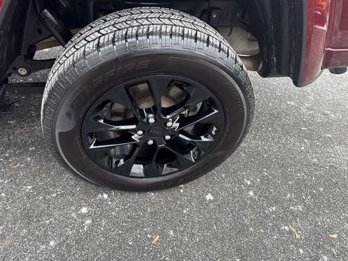 Used 2021 Jeep Gladiator Overland image 15