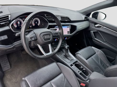 Used 2024 Audi Q3 2.0T Premium Plus w/ Premium Plus Package AWD/4WD image 7