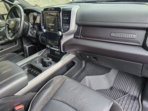 Used 2023 RAM 2500 Laramie image 15