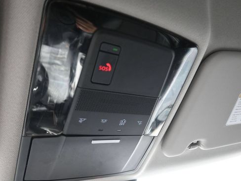 Used 2025 Mitsubishi Outlander SE AWD/4WD image 11