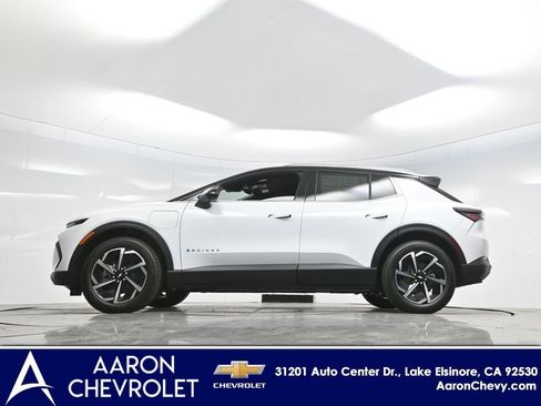 New 2026 Chevrolet Equinox EV LT image 55