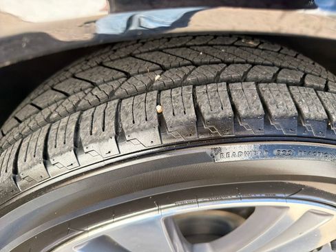 Used 2020 Cadillac XT6 Premium Luxury image 12