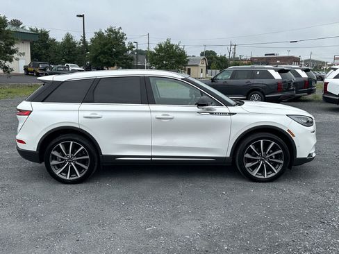 Used 2020 Lincoln Corsair Reserve AWD/4WD image 9