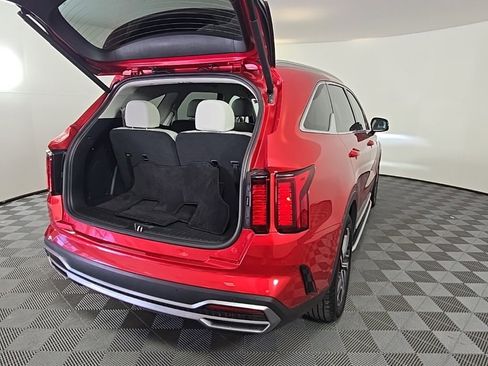 Used 2023 Kia Sorento EX image 10