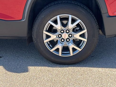 Certified 2023 GMC Acadia SLT image 5