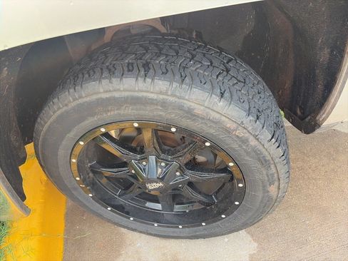 Used 2014 Chevrolet Silverado 1500 LT w/ Texas Edition, 1LT Trim RWD image 5