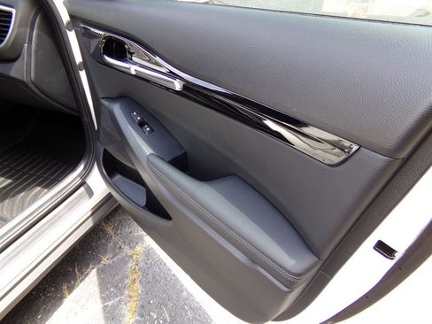 Used 2025 Kia Seltos S AWD/4WD image 42