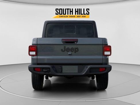 New 2026 Jeep Gladiator Sport AWD/4WD image 7