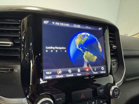 Used 2020 RAM 1500 Laramie AWD/4WD image 25