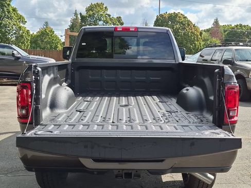 New 2027 RAM 2500 Tradesman AWD/4WD image 10