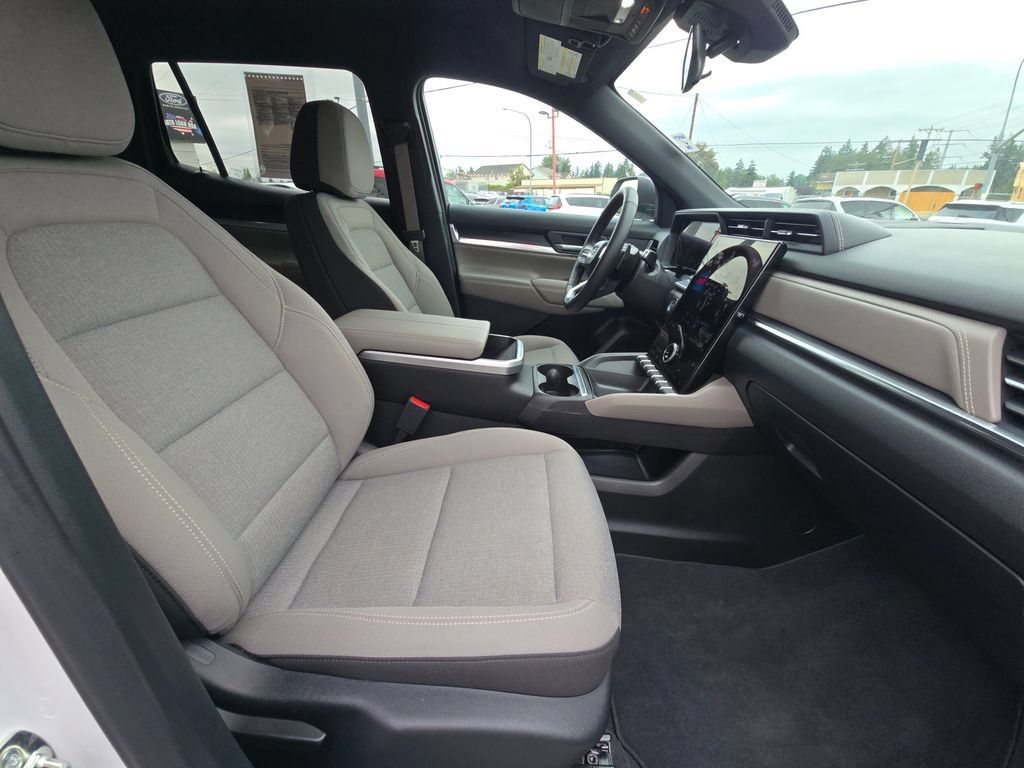 Used 2026 GMC Terrain Elevation AWD/4WD image 11