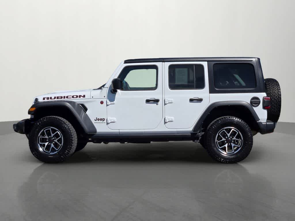Used 2024 Jeep Wrangler Unlimited Rubicon AWD/4WD image 3