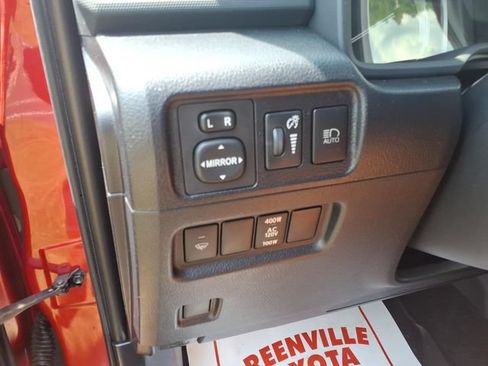 Used 2021 Toyota 4Runner Limited RWD image 17