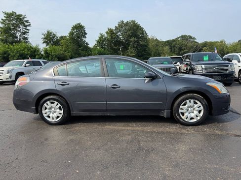 Used 2012 Nissan Altima Sedan FWD image 5