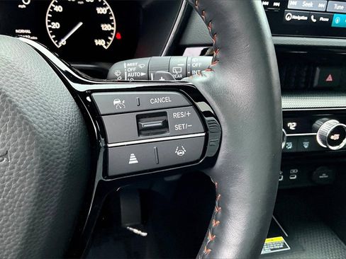 Used 2025 Honda CR-V Sport Touring image 12