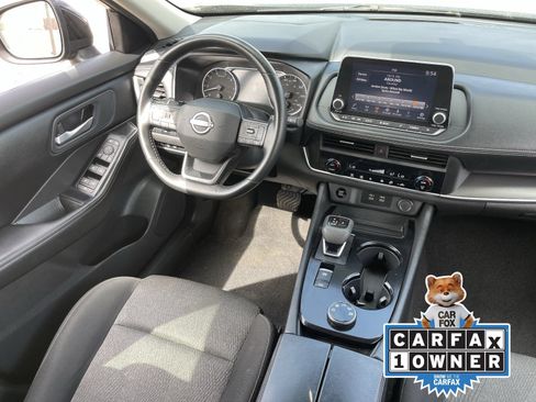 Used 2025 Nissan Rogue SV AWD/4WD image 15