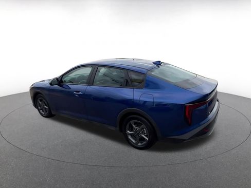Used 2025 Kia K4 LXS FWD image 10
