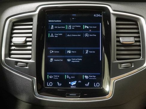 Used 2019 Volvo XC90 T6 Momentum w/ Advanced Package AWD/4WD image 32